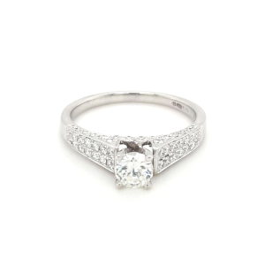18ct White Gold Diamond Engagement Ring