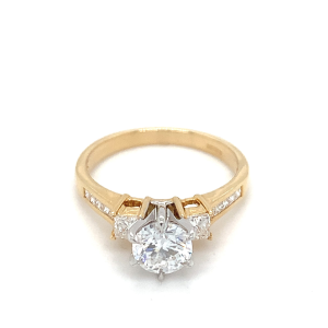 18ct Gold Diamond Engagement Ring